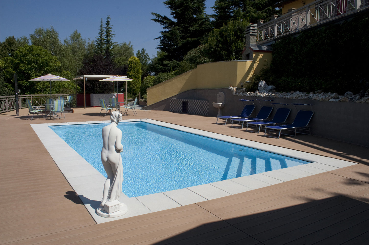 Bluespring - Poolbau München