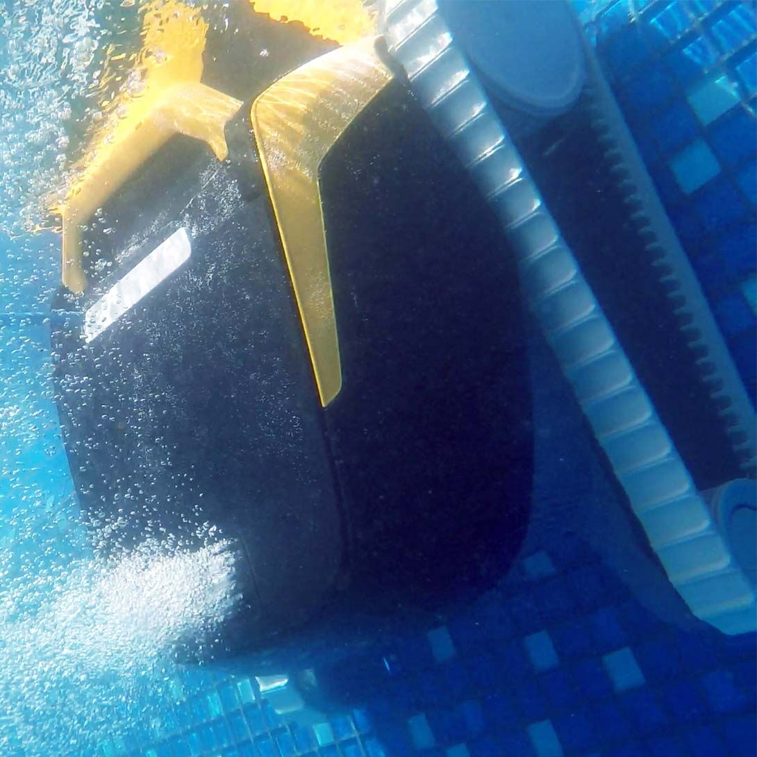 Dolphin E20, PVC