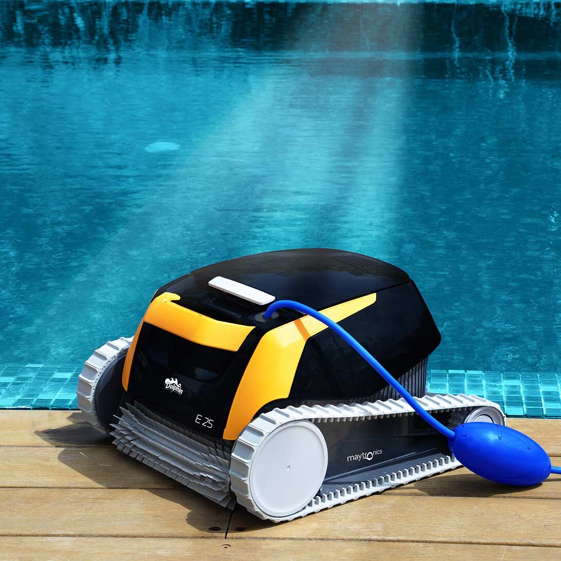 Dolphin E25, PVC