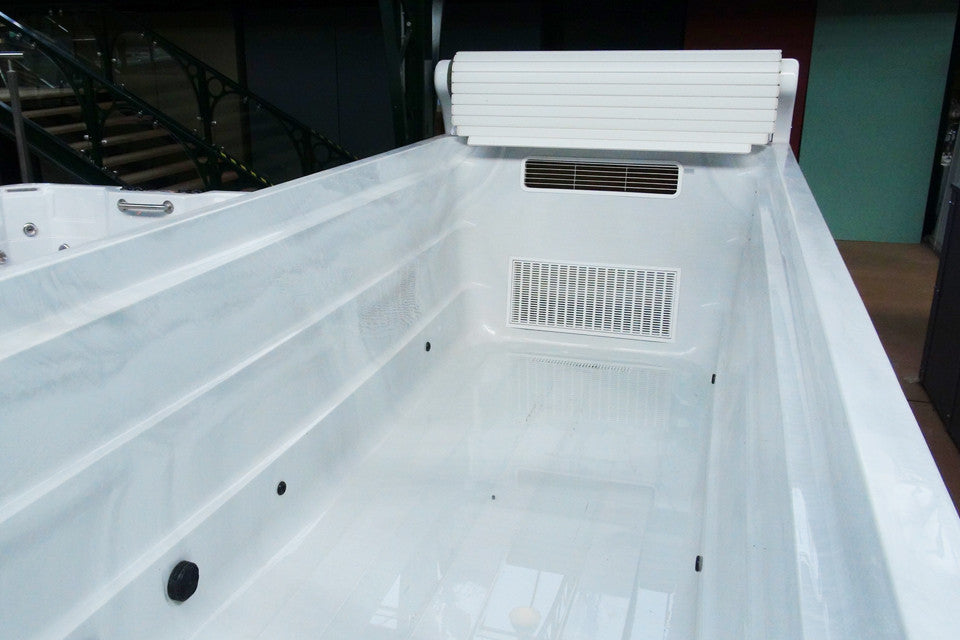Swimspa mit leistungsstärksten Jetstream