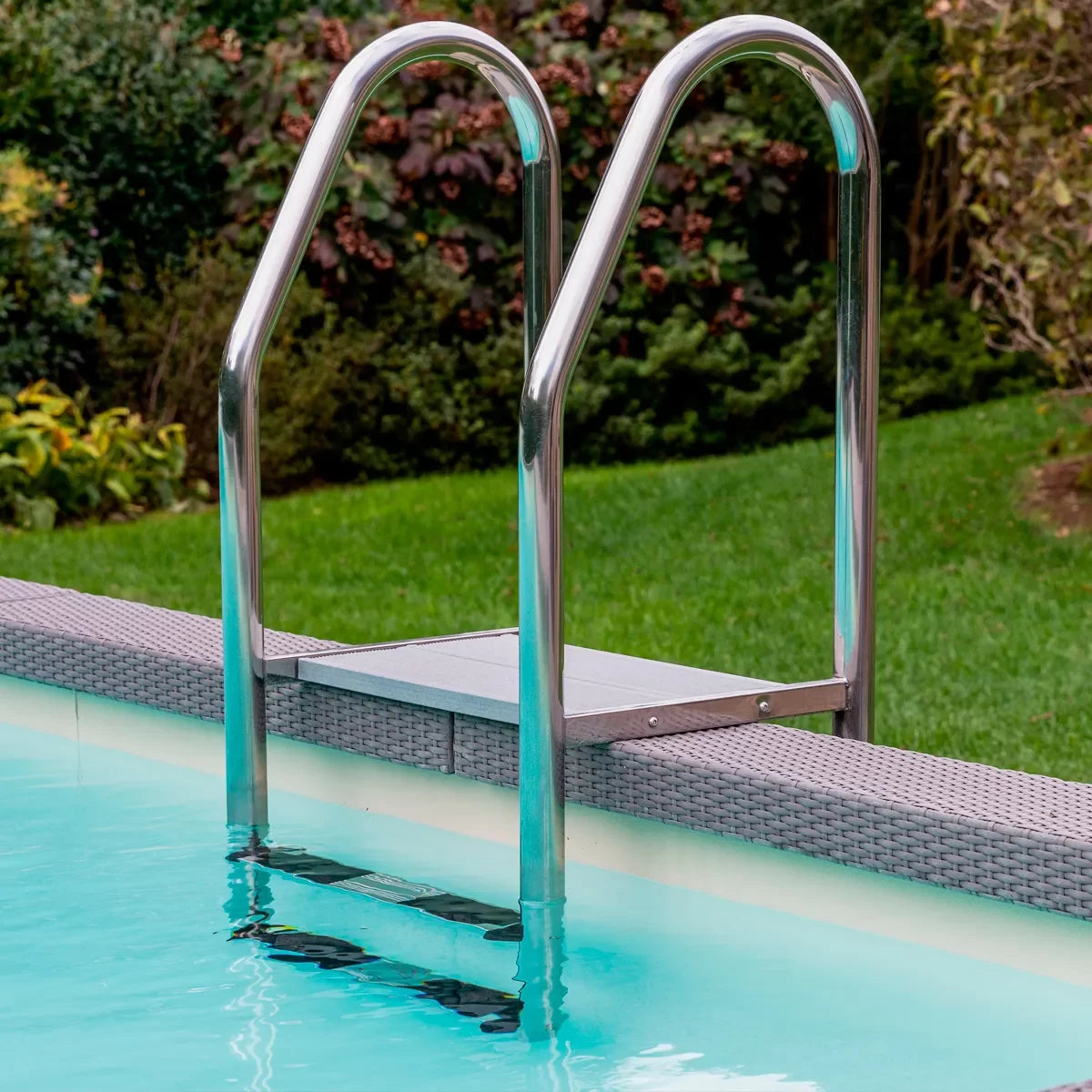 Halbversenkter Pool - DIVINA