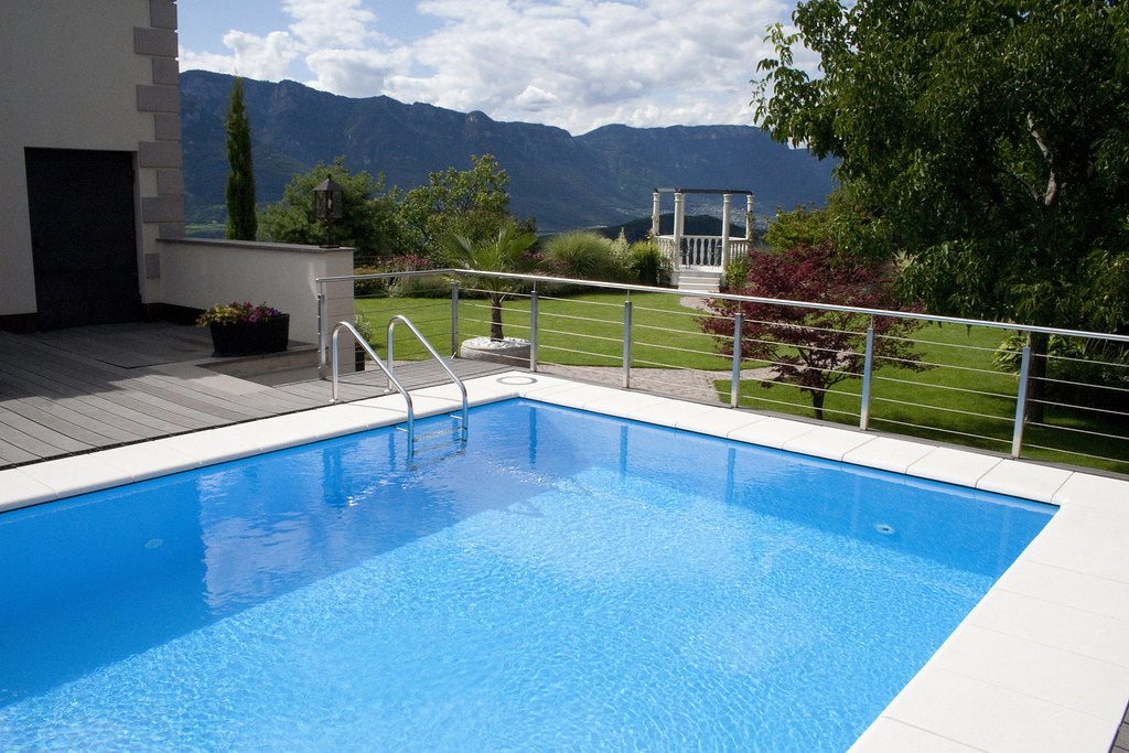 Bluespring Piscine Laghetto