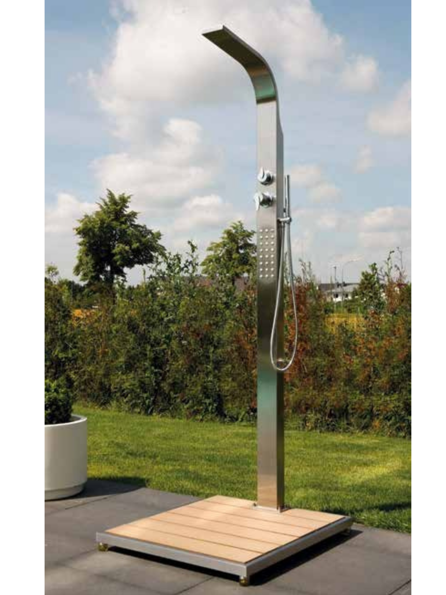 Gartendusche AquaLux Stilvolle Erfrischung für Garten und Pool