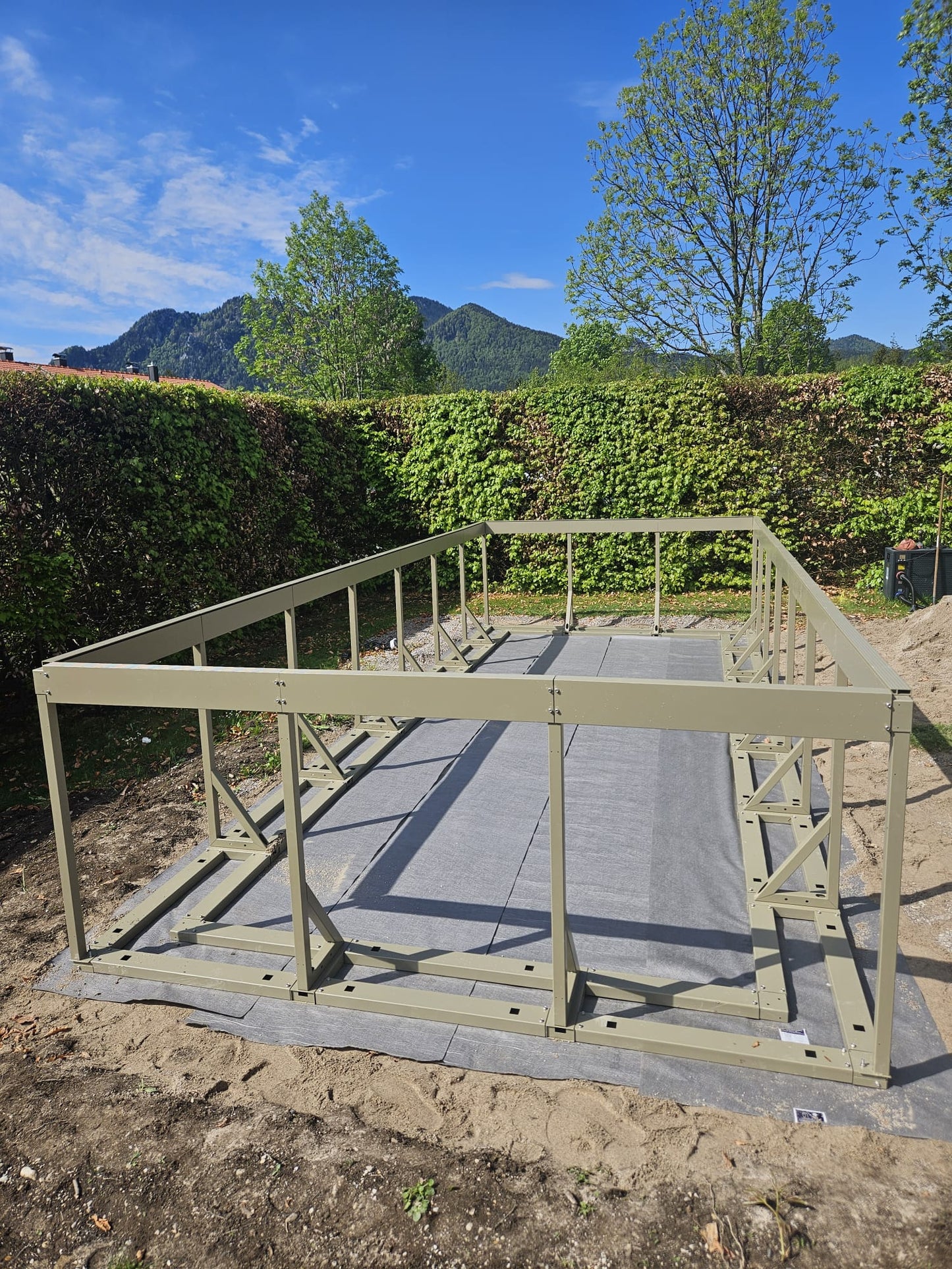 Antea - Stahlfundament